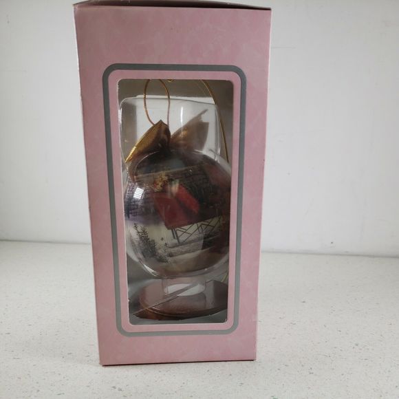 1997 HOLIDAY BARBIE DECOUPAGE ORNAMENT' KMART EXCLUSIVE - Picture 7 of 12